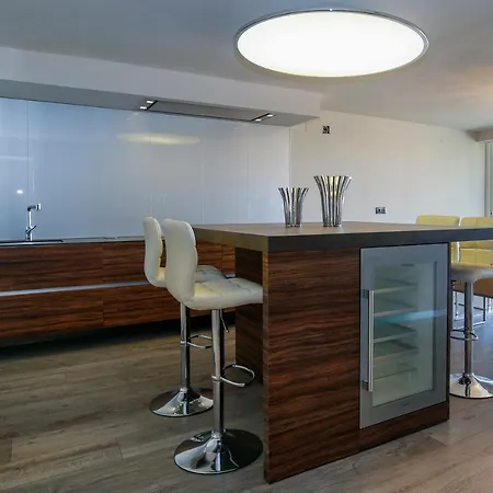 Glam Planet Costa Dorada Only Families Apartment *