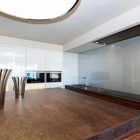 Glam Planet Costa Dorada Only Families Apartment