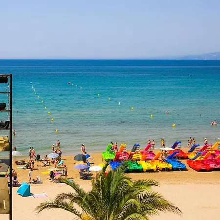 Glam Planet Costa Dorada Only Families Apartment